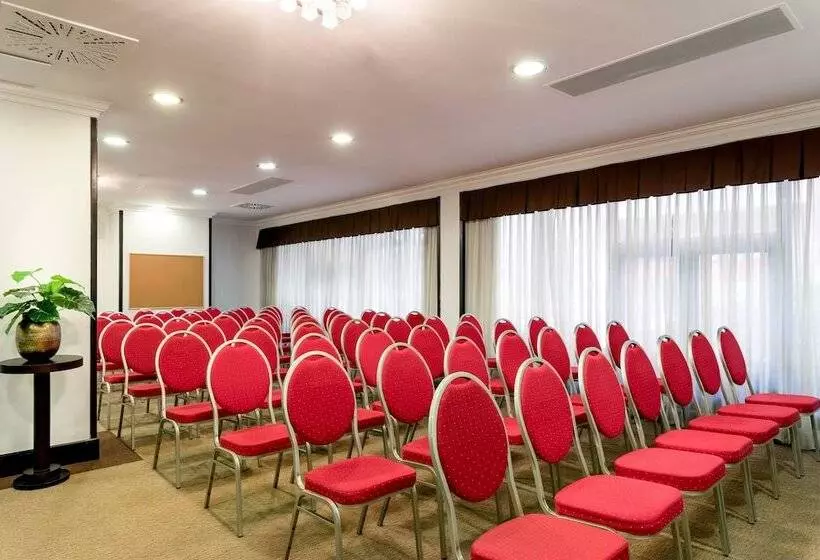 Fotos del hotel Leonardo  Budapest:  16