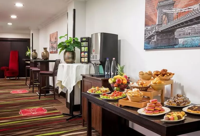 Fotos del hotel Leonardo  Budapest:  25