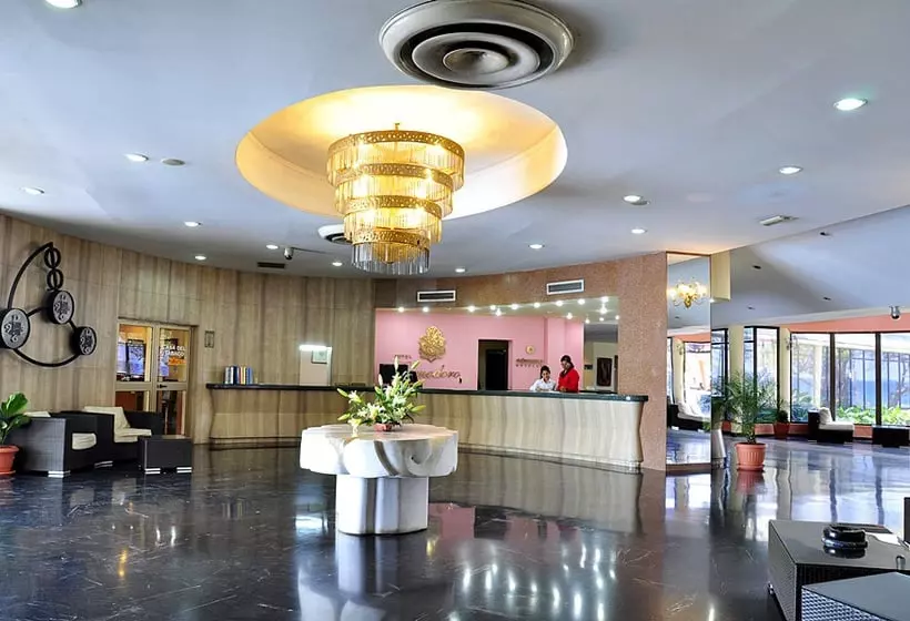 Fotos del hotel Comodoro:  5