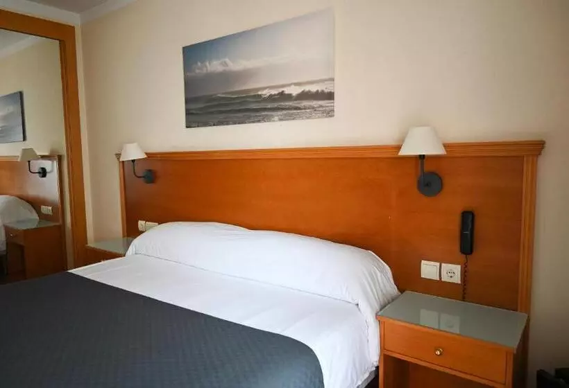 Fotos del hotel Doña Catalina:  12