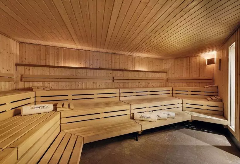 Fotos del hotel Grand Palladium Palace Resort Spa &amp; Casino  All Inclusive:  3