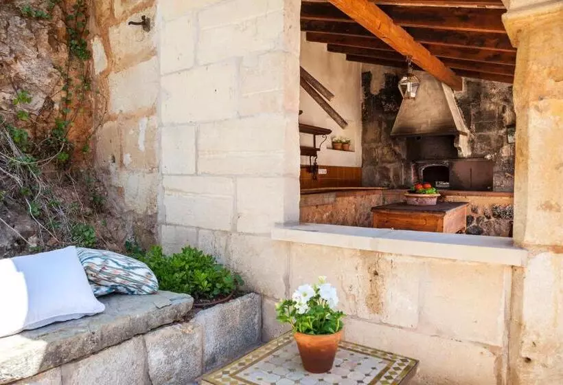 Fotos del hotel Llenaire:  5