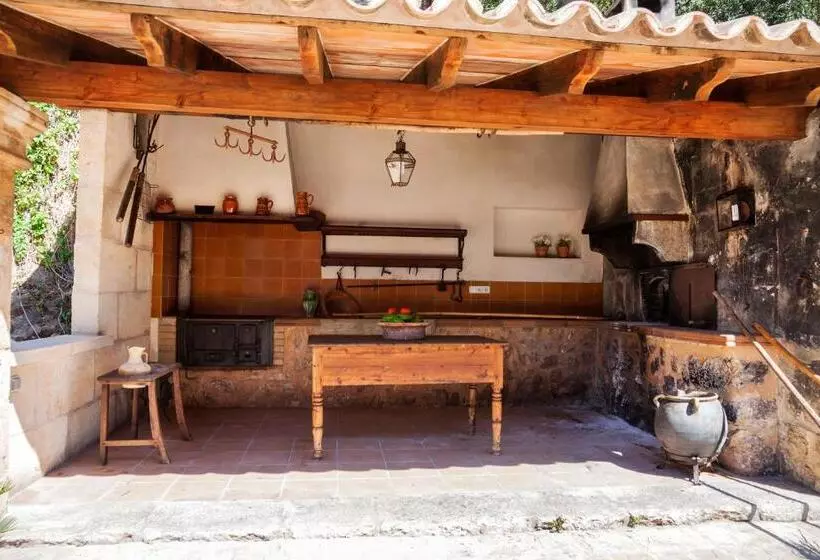 Fotos del hotel Llenaire:  6