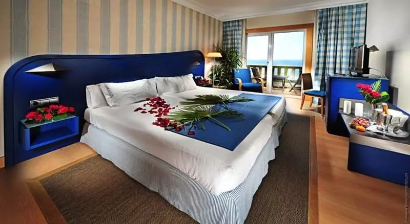 Fotos del hotel Talaso Atlántico:  1