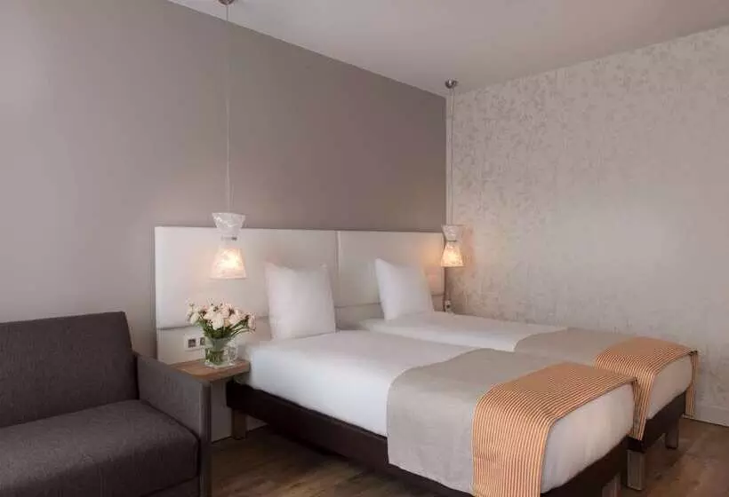 Fotos del hotel Magenta 38 By Happyculture:  7