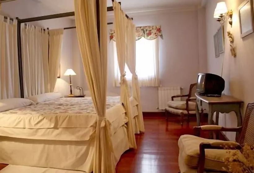 Fotos del hotel Don Fadrique:  15