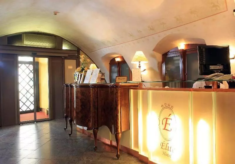 Fotos del hotel Elite Prague:  11