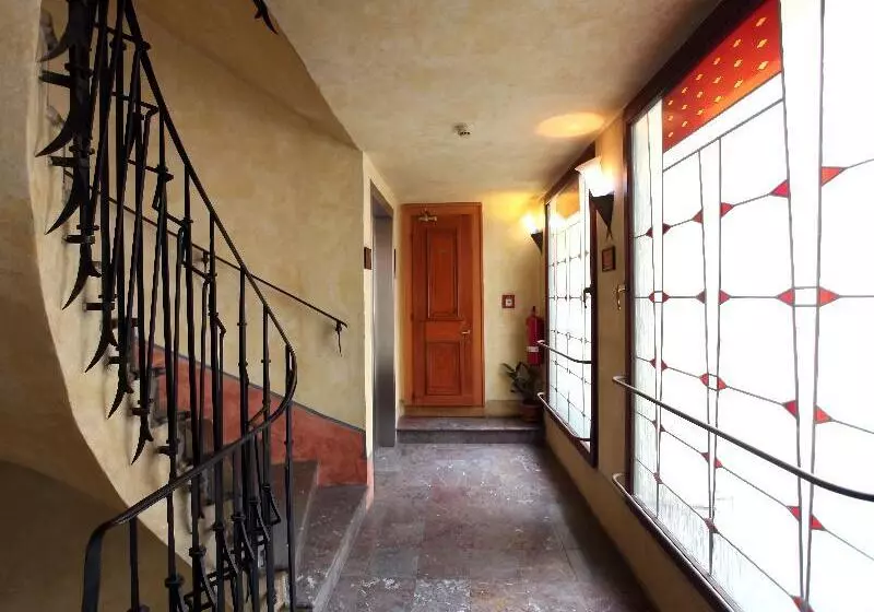 Fotos del hotel Elite Prague:  2