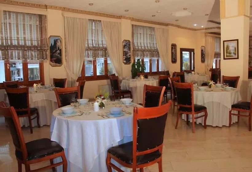 Fotos del hotel Famissi:  3