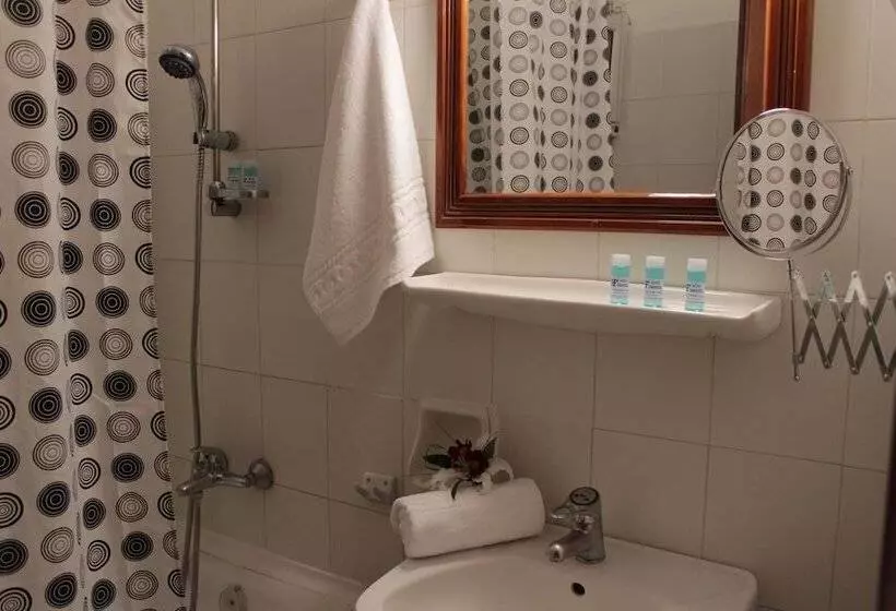 Fotos del hotel Famissi:  5