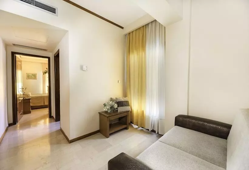 Fotos del hotel Famissi:  19