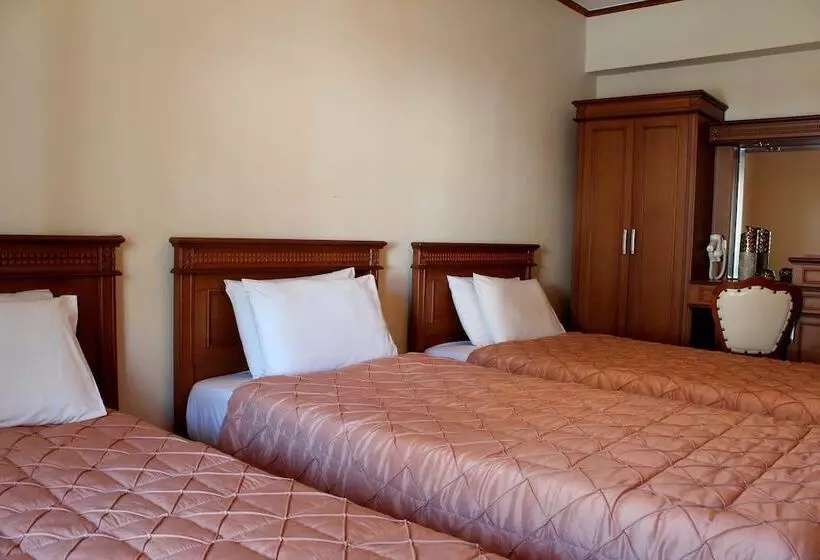 Fotos del hotel Famissi:  24