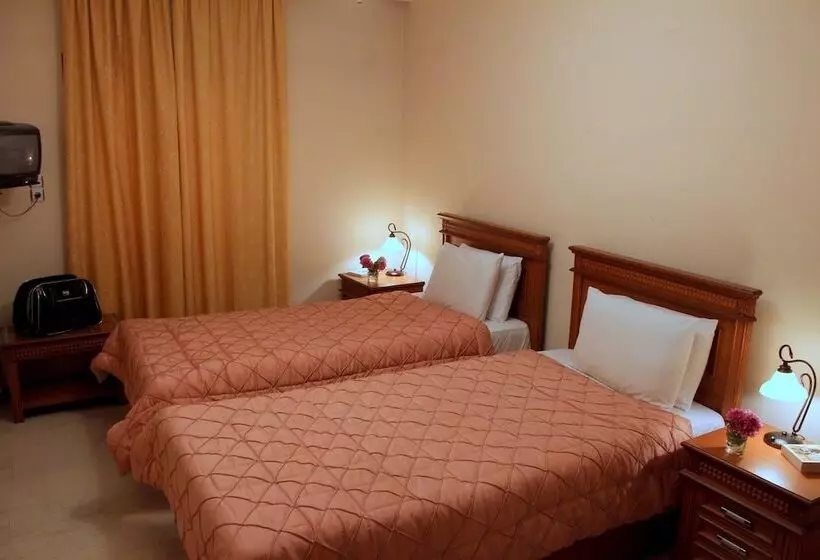 Fotos del hotel Famissi:  25