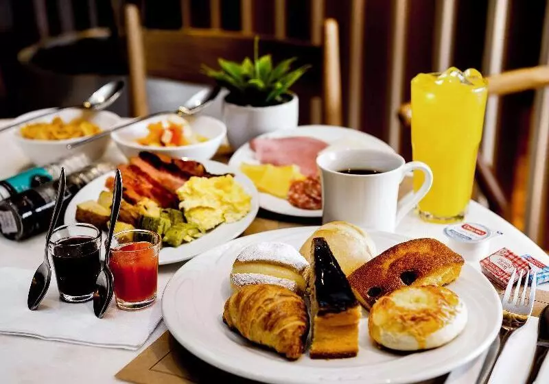 Pullman Sp Guarulhos Airport