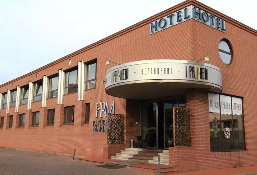 Fotos del hotel Repubblica Marinara:  8