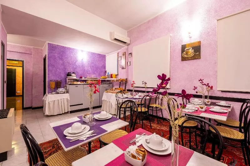 Fotos del hotel Europa:  8