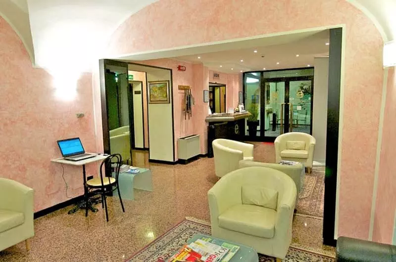 Fotos del hotel Europa:  12