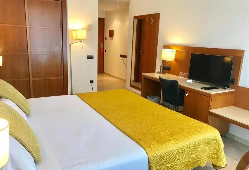 Fotos del hotel Calasanz:  11