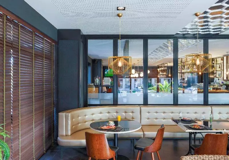 Fotos del hotel Ibis Styles A Coruna:  19