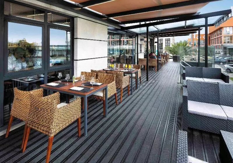 Fotos del hotel Ibis Styles A Coruna:  8