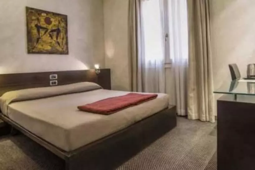 Fotos del hotel Accademia:  15