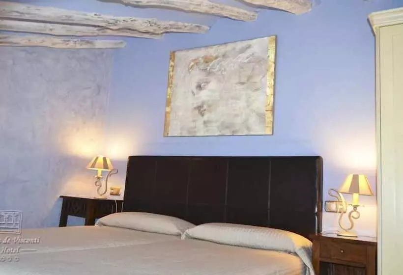 Fotos del hotel Condes De Visconti:  9