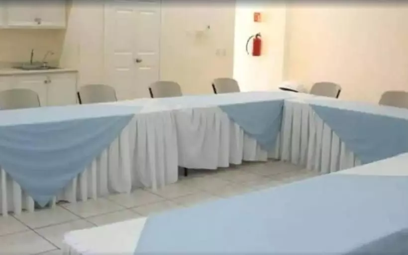 Fotos del hotel & Suites Las Palmas:  12