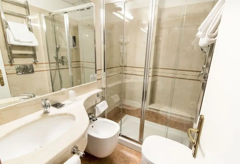 Fotos del hotel Fh55 Grand Hotel Mediterraneo:  8