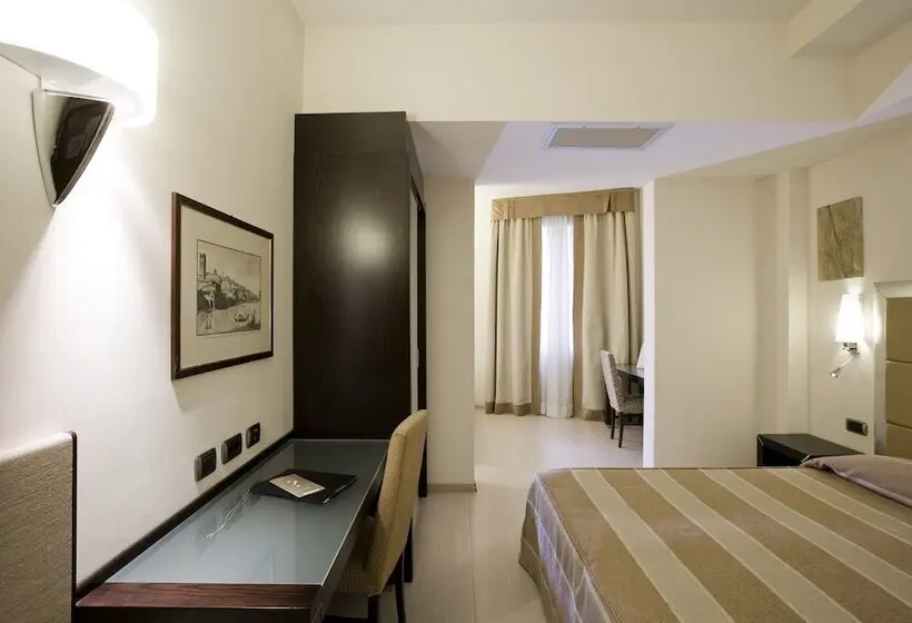 Fotos del hotel Fh55 Grand Hotel Mediterraneo:  17