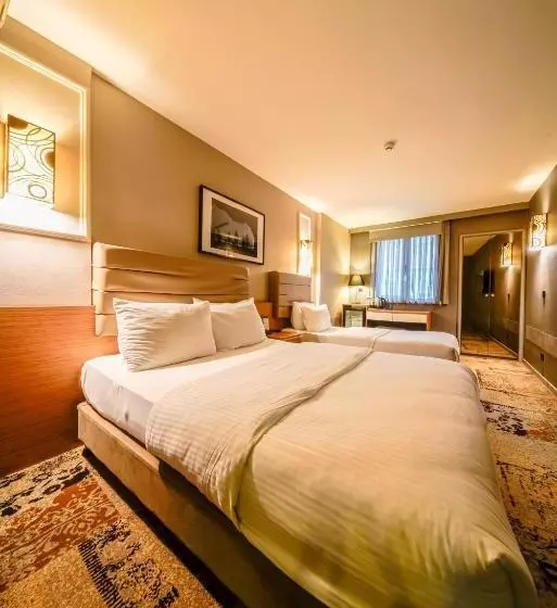 Fotos del hotel All Seasons:  10