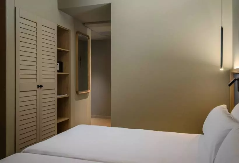 Fotos del hotel Nuba Comarruga:  15