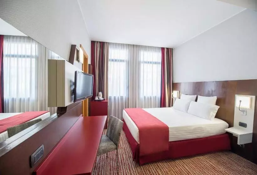 Fotos del hotel Mercure Roma Piazza Bologna:  10