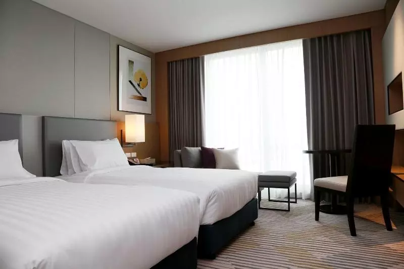 Miracle Grand Convention Sha Certified