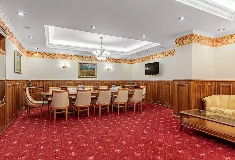 Fotos del hotel Natsionalny:  12