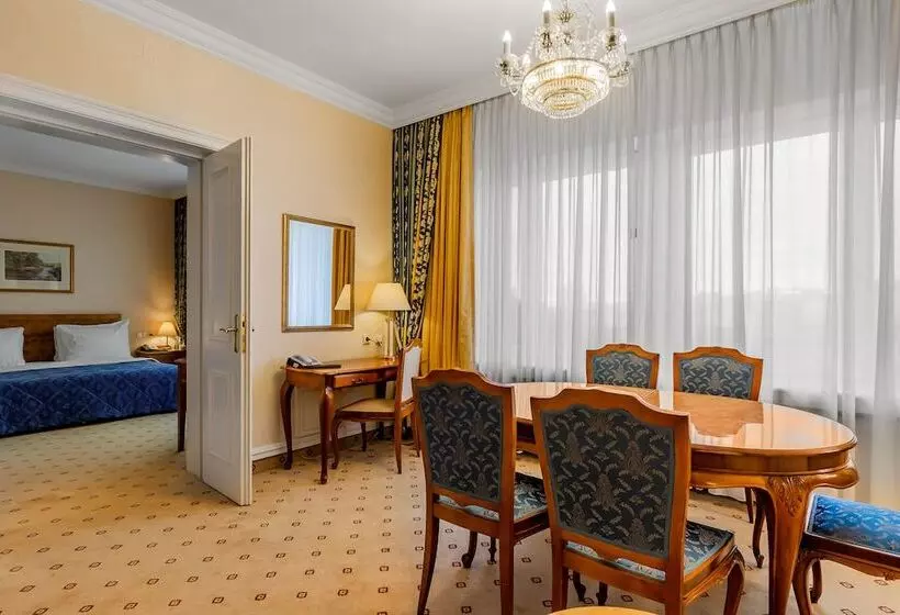 Fotos del hotel Natsionalny:  22