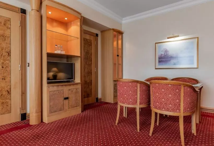 Fotos del hotel Natsionalny:  24