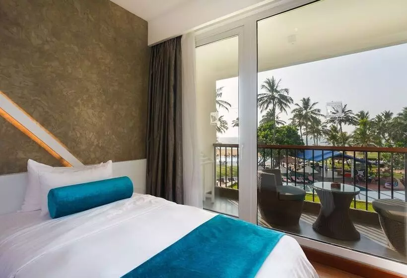 Fotos del hotel Camelot Beach:  24