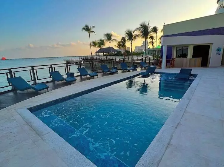 Fotos del hotel Iate Plaza Hotel:  13