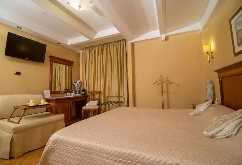 Fotos del hotel Luxury Rooms H 2000 Roma:  14