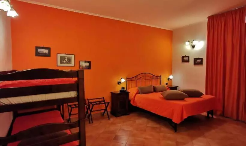 Fotos del hotel Neapolis:  1