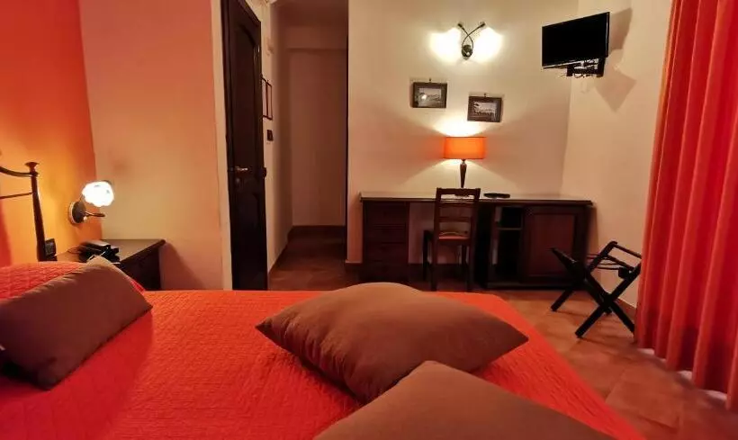 Fotos del hotel Neapolis:  17