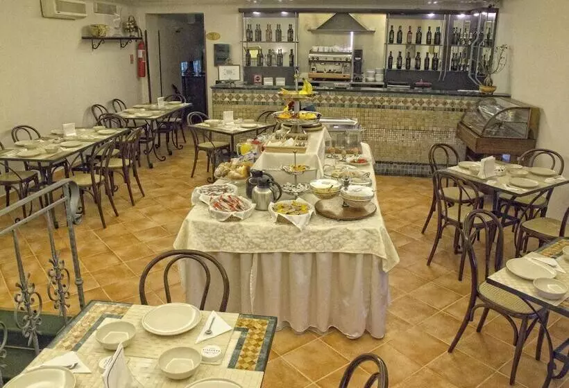 Fotos del hotel Neapolis:  7