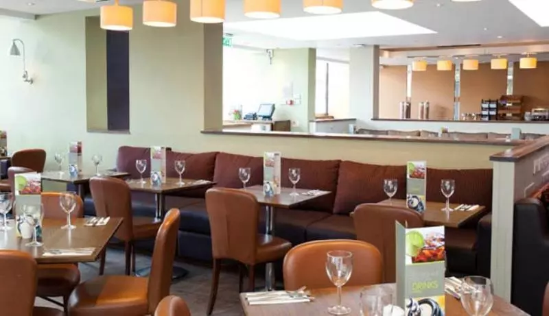 Fotos del hotel Premier Travel Inn London Hampstead:  2