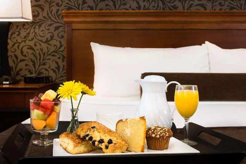 Fotos del hotel The Whitehall Houston:  2