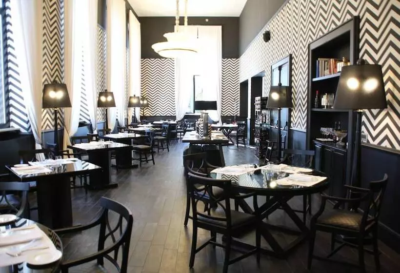 Fotos del hotel Th Roma  Carpegna Palace:  4