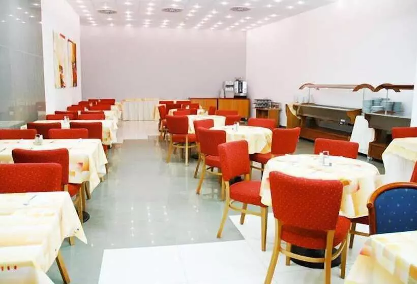 Fotos del hotel Olympik Tristar:  3