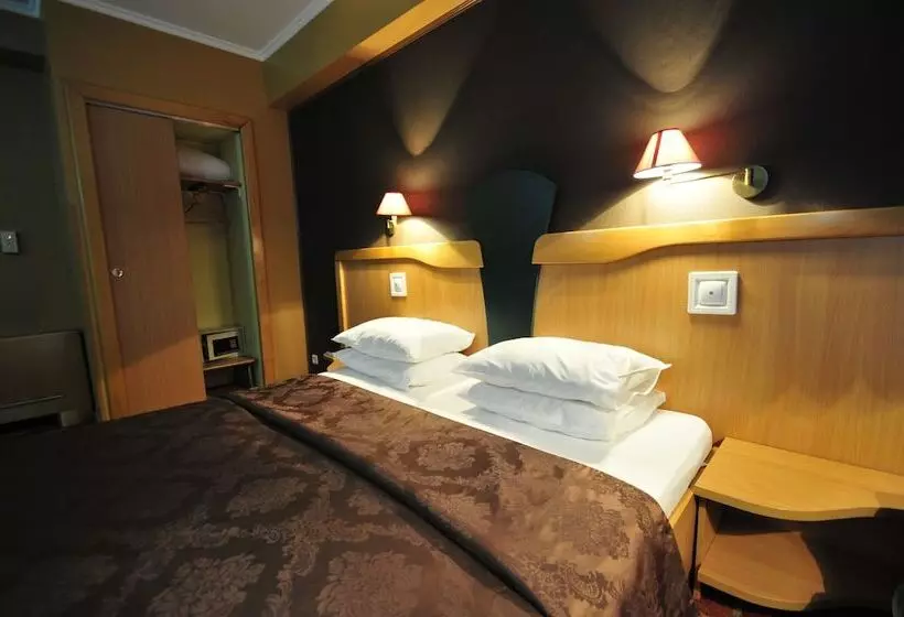 Fotos del hotel Ambassador:  11