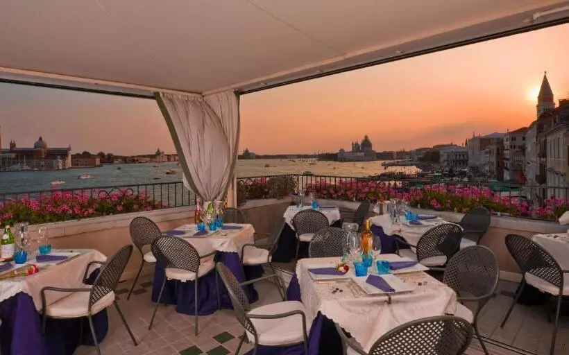 Fotos del hotel Locanda Vivaldi:  12