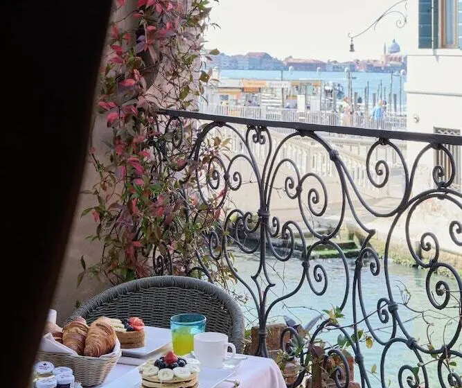Fotos del hotel Locanda Vivaldi:  5