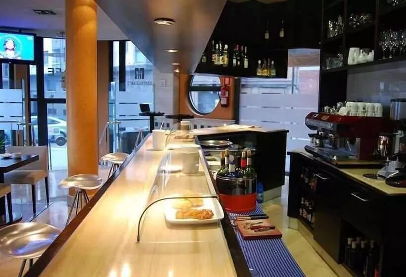 Fotos del hotel Mieres Del Camino:  3